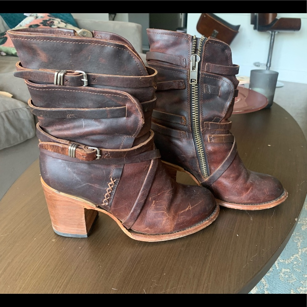 Freebird by Steven Baker Boots sz 9